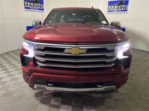 Used 2022 Chevrolet Silverado 1500 High Country w/ Z71 Off-Road Package image 15