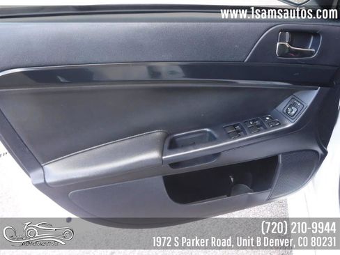 Used 2016 Mitsubishi Lancer ES image 30