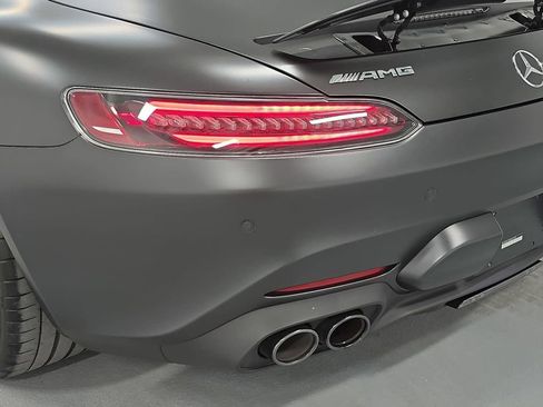 Used 2021 Mercedes-Benz AMG GT Roadster image 28