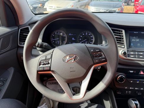 Used 2018 Hyundai Tucson SEL image 15