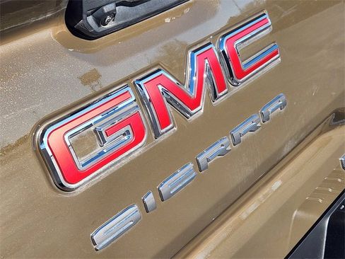 Used 2024 GMC Sierra 1500 Elevation image 15