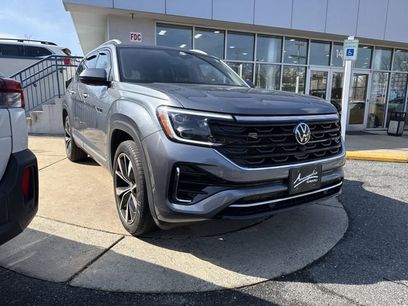 Used 2024 Volkswagen Atlas SEL Premium R-Line