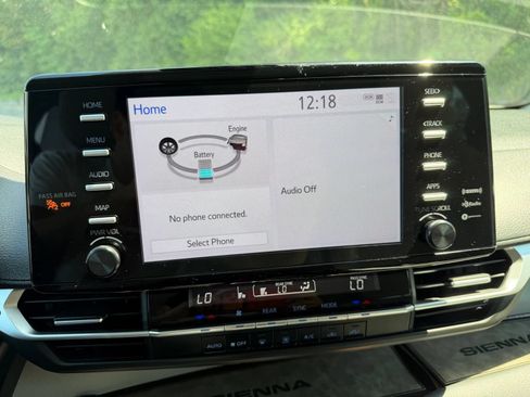 Used 2022 Toyota Sienna LE AWD/4WD image 58
