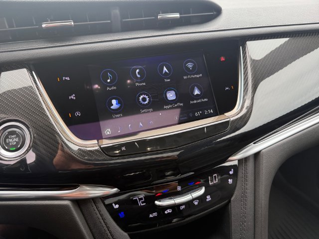 Used 2024 Cadillac XT6 Sport w/ Technology Package AWD/4WD image 20