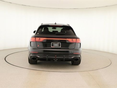 New 2026 Audi RS Q8 performance image 5