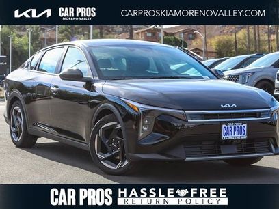 New 2025 Kia K4 EX