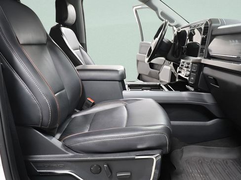 Used 2024 Ford F250 Lariat w/ Lariat Ultimate Package image 28