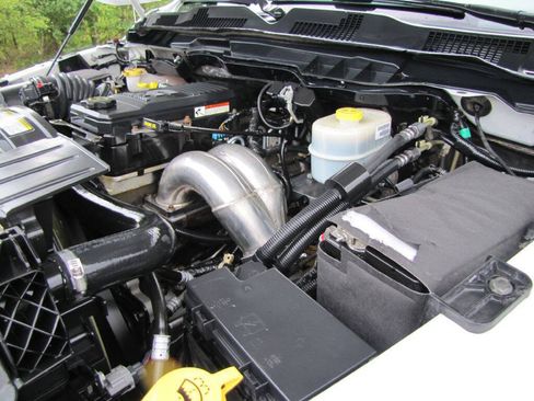 Used 2012 RAM 3500 ST w/ Chrome Appearance Group AWD/4WD image 38