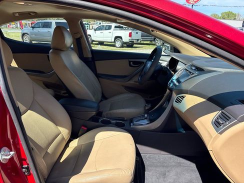 Used 2013 Hyundai Elantra Limited w/ Technology Pkg FWD image 15