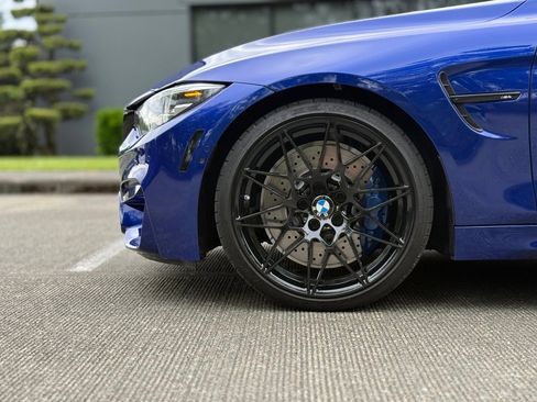 Used 2020 BMW M4 Convertible w/ Competition Package RWD image 16