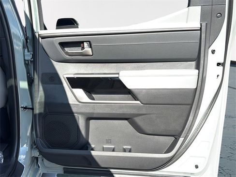 New 2026 Toyota Tundra Limited image 12