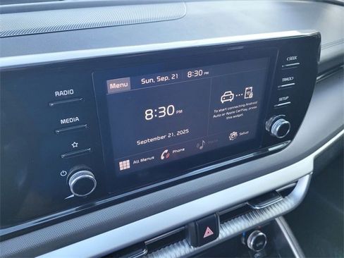 Used 2022 Kia K5 LXS image 12