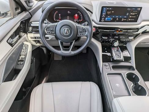 Certified 2025 Acura MDX FWD w/ Technology Package image 17