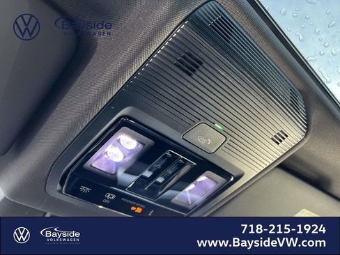 New 2026 Volkswagen Tiguan SE R-Line image 29