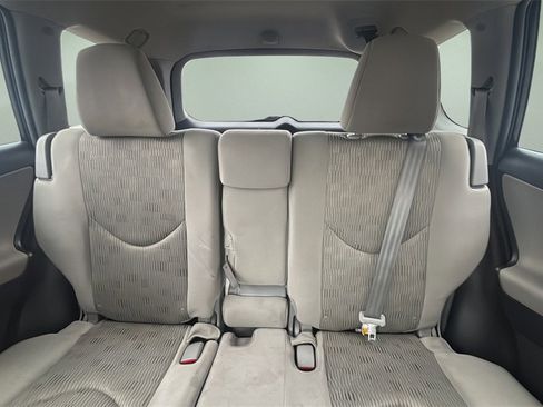 Used 2011 Toyota RAV4 4WD image 11