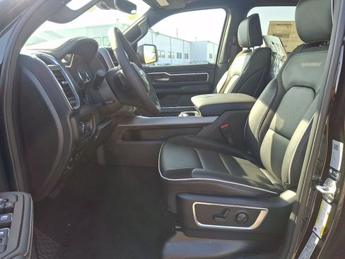 New 2026 RAM 1500 Laramie w/ Laramie Preferred Package AWD/4WD image 11
