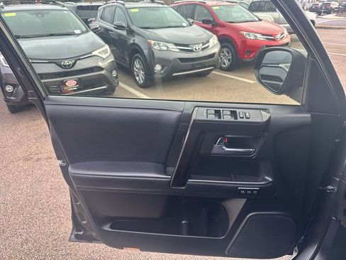 Used 2020 Toyota 4Runner Nightshade image 36