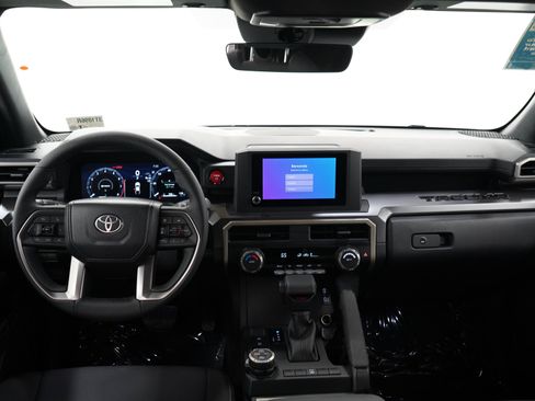 Used 2026 Toyota Tacoma TRD Off-Road AWD/4WD image 18