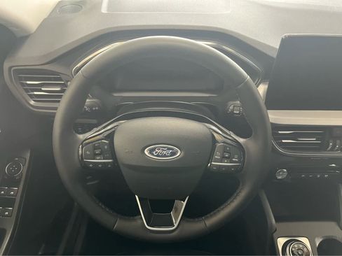 Used 2024 Ford Escape Platinum image 15