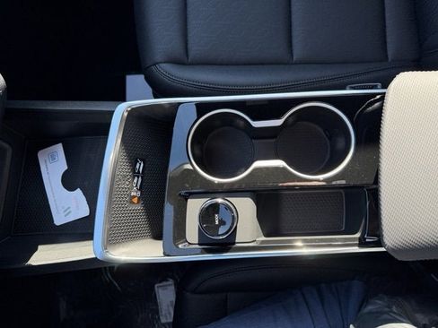 New 2026 Chevrolet Equinox LT image 15