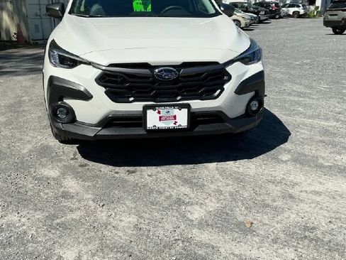 Certified 2025 Subaru Crosstrek 2.5i Limited AWD/4WD image 8