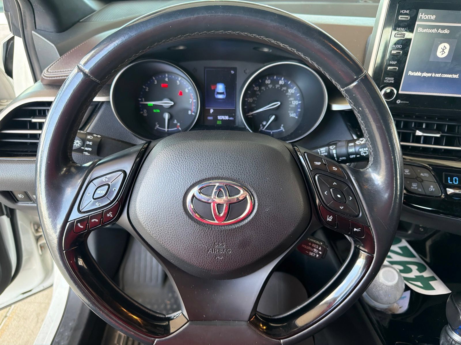 Used 2019 Toyota C-HR Limited FWD image 7