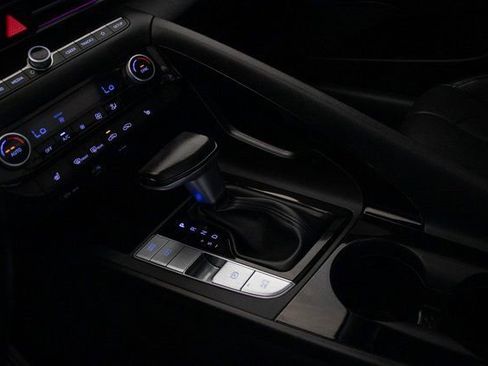 Used 2023 Hyundai Elantra Limited w/ Cargo Package image 31