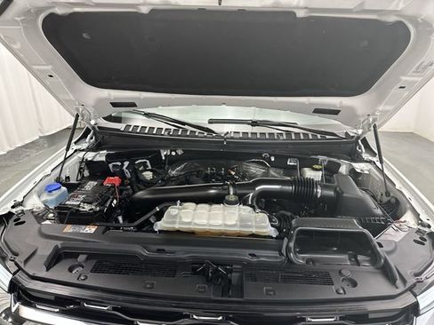 Used 2023 Ford Expedition Limited image 21