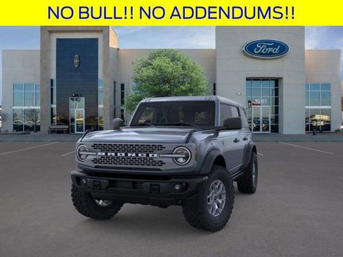 New 2025 Ford Bronco Badlands image 2