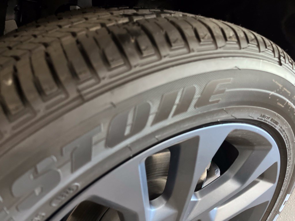 New 2026 Jeep Grand Cherokee Limited AWD/4WD image 13