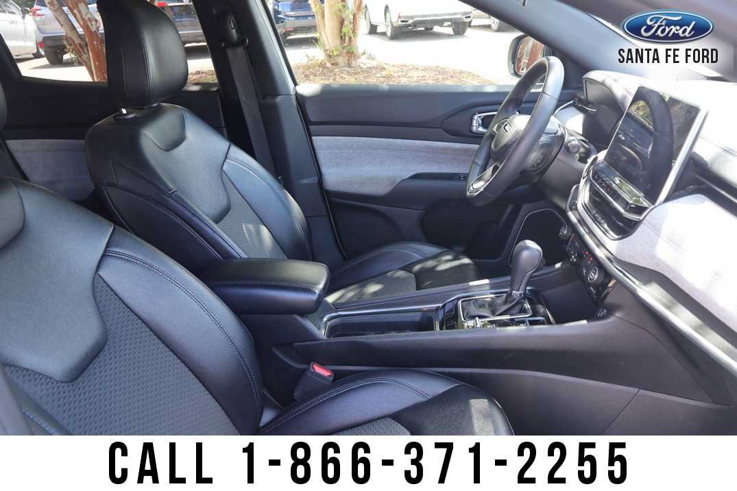 Used 2024 Jeep Compass Latitude w/ Altitude Special Edition AWD/4WD image 28