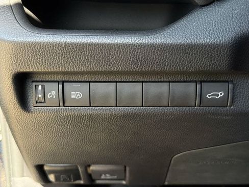 Used 2024 Toyota RAV4 XLE Premium FWD image 23