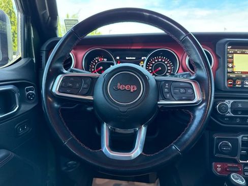 Used 2021 Jeep Wrangler Unlimited Rubicon w/ Uconnect 4C Nav & Sound Group AWD/4WD image 19