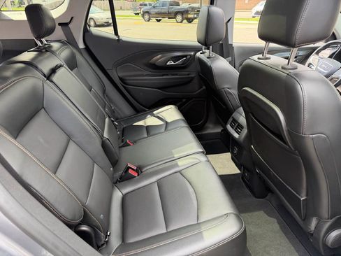 Used 2019 GMC Terrain SLT w/ Preferred Package AWD/4WD image 16