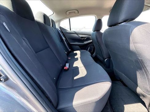 Used 2025 Nissan Sentra S FWD image 16
