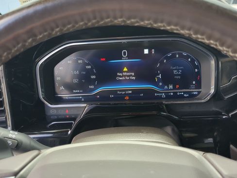 Used 2022 Chevrolet Silverado 1500 LTZ AWD/4WD image 14