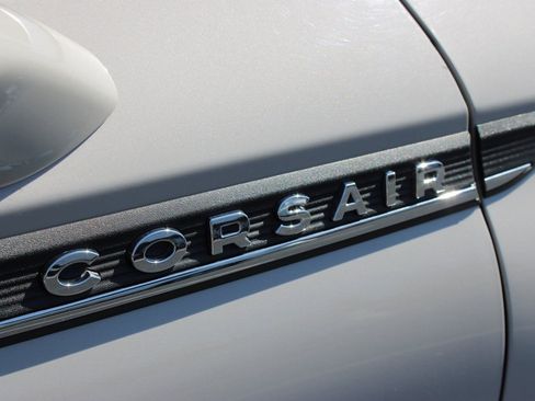 Used 2020 Lincoln Corsair AWD w/ Premium Package image 26