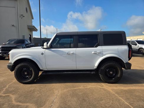 Certified 2022 Ford Bronco Outer Banks AWD/4WD image 8
