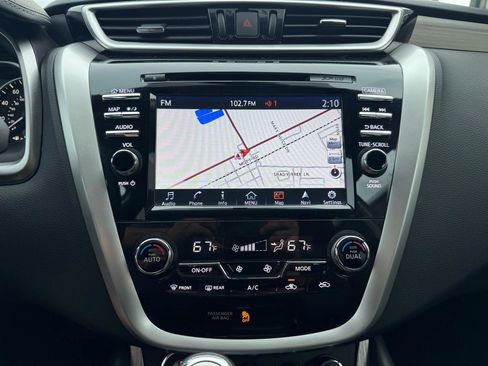 Used 2015 Nissan Murano Platinum w/ Platinum Technology Package FWD image 19