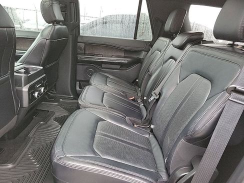 Used 2019 Ford Expedition Limited image 6
