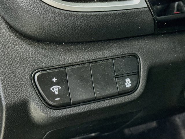 Certified 2024 Kia Seltos X-Line AWD/4WD image 10