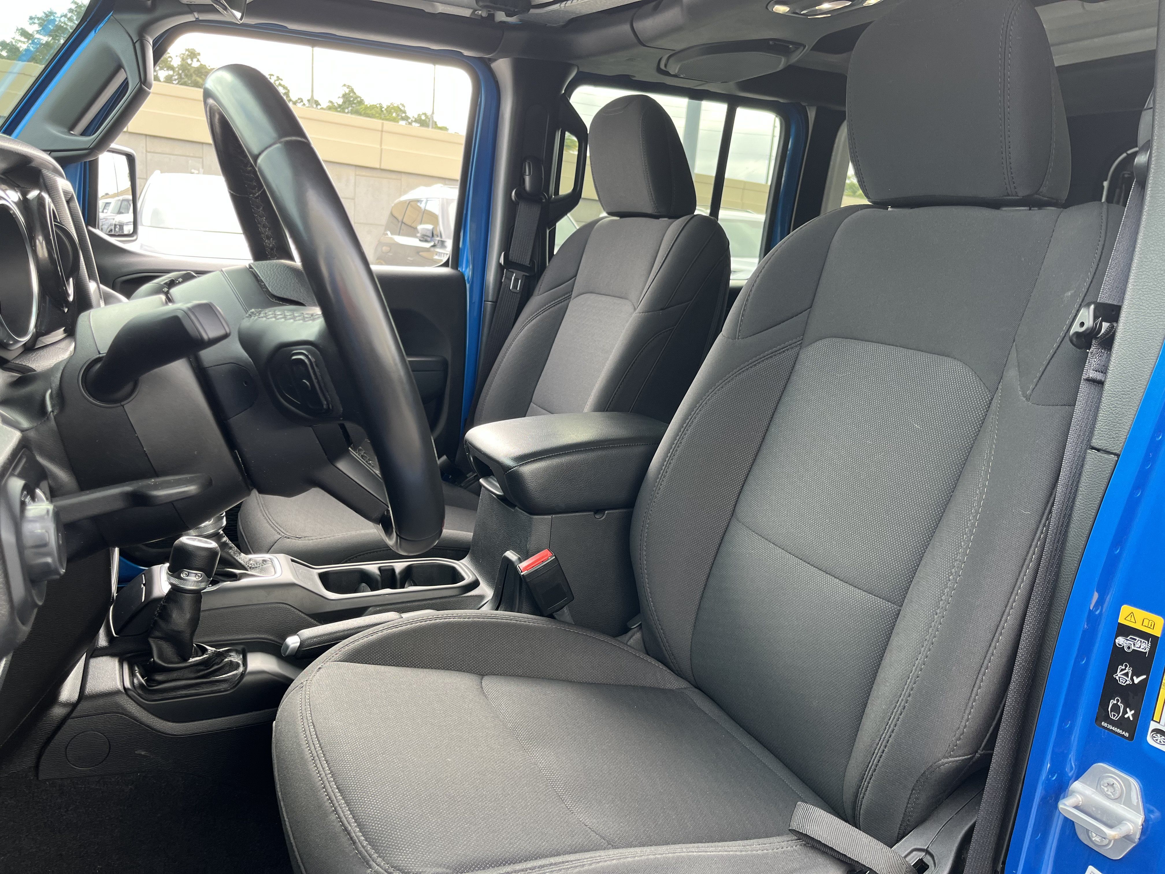 Used 2022 Jeep Wrangler Unlimited Sport AWD/4WD image 2