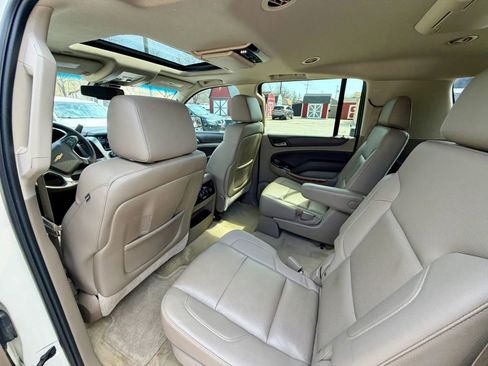 Used 2015 Chevrolet Suburban LTZ image 13
