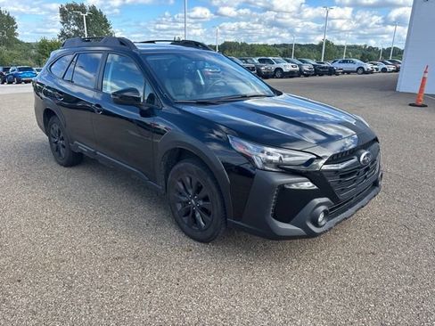 Used 2024 Subaru Outback Onyx Edition AWD/4WD image 2