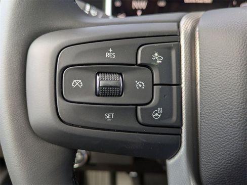 New 2025 GMC Sierra 2500 Denali w/ Denali Reserve Package image 18