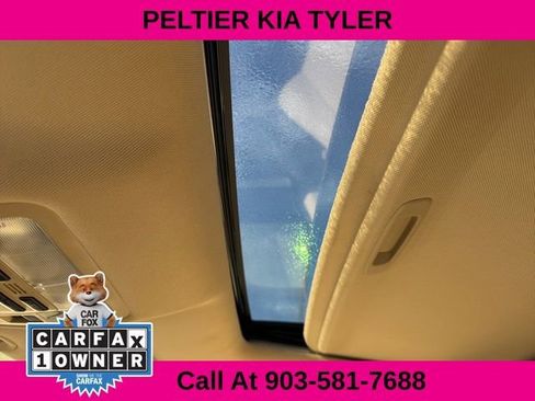 Used 2017 Toyota Highlander XLE image 26