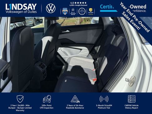 Certified 2022 Volkswagen Taos SE image 15