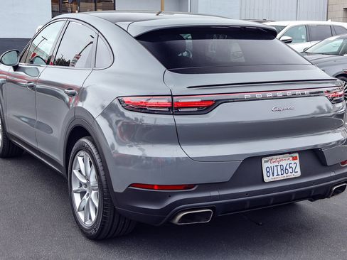 Used 2021 Porsche Cayenne Coupe AWD/4WD image 23