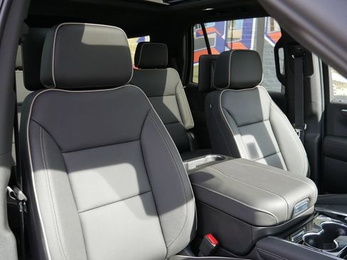 New 2026 Chevrolet Tahoe Premier AWD/4WD image 14