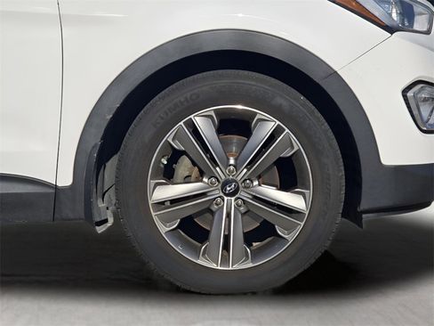 Used 2016 Hyundai Santa Fe SE w/ Option Group 03 image 22
